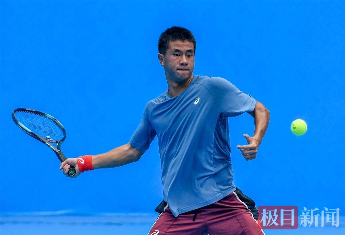 在这个充满 在这个充满