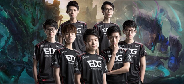 正是国内足 正是国内足