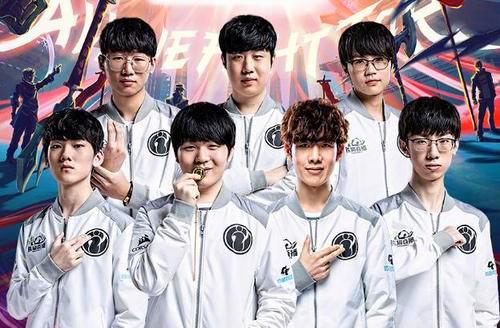 崛起背后是 崛起背后是