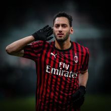 正式官宣退 正式官宣退